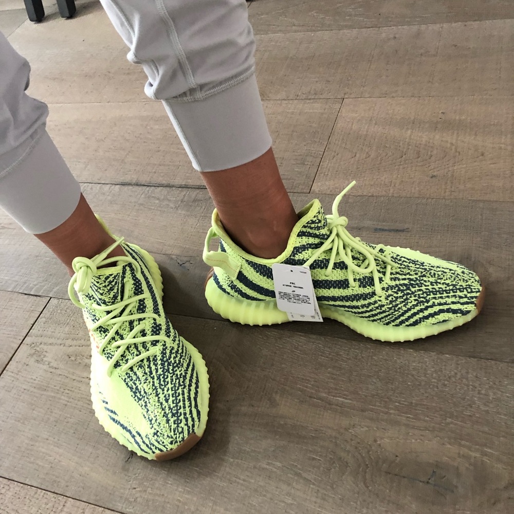 Yeezy Boost 350 V2